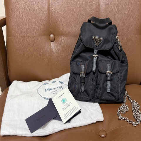 PRADA 普拉達 Re-Nylon再生尼龍迷你鍊帶後背斜背包(黑色)