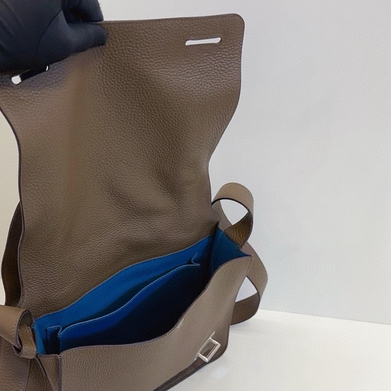 Hermes 愛馬仕 Steve27 小號 大象灰銀扣拼內里藍色 斜挎郵差包 TC皮 27-8