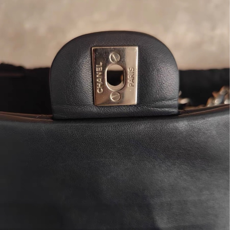 Chanel Cf17 mini square-1