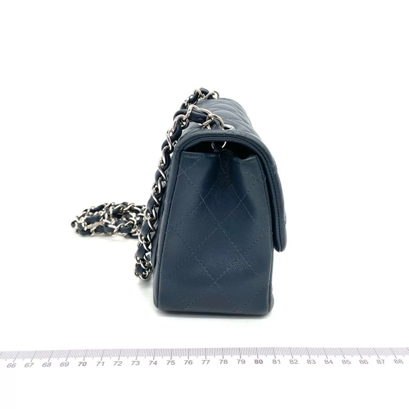 Chanel Cf17 mini square-10