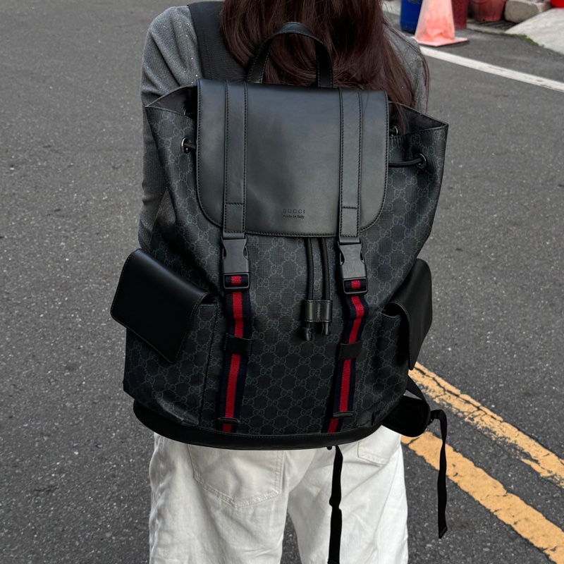 【黑老花帥炸😎】 GUCCI supreme 古馳 黑老花後背包 (專櫃11.6萬)-5