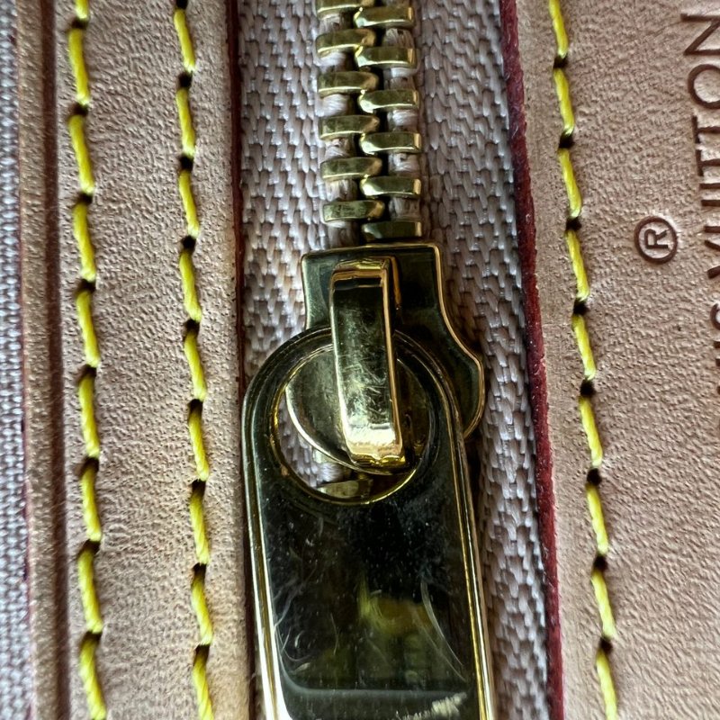 Louis Vuitton Vernis 漆皮手提包-14