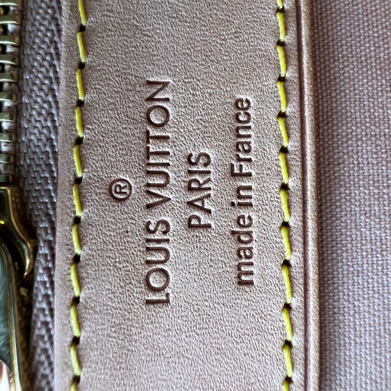 Louis Vuitton Vernis 漆皮手提包-25