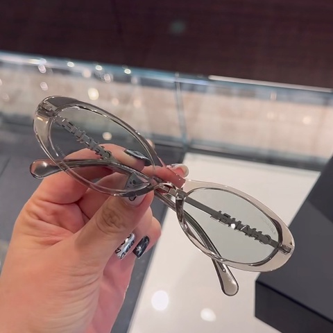 Chanel香奈兒26S淺灰色太陽眼鏡大爆款