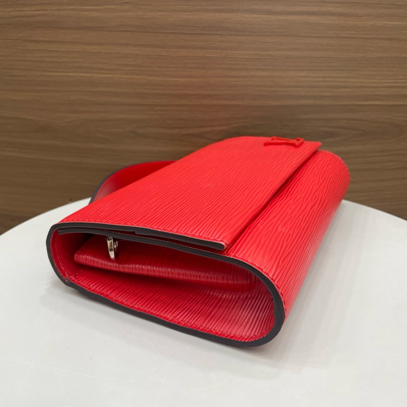 LV路易威登｜橫版水波紋cluny 紅色-4