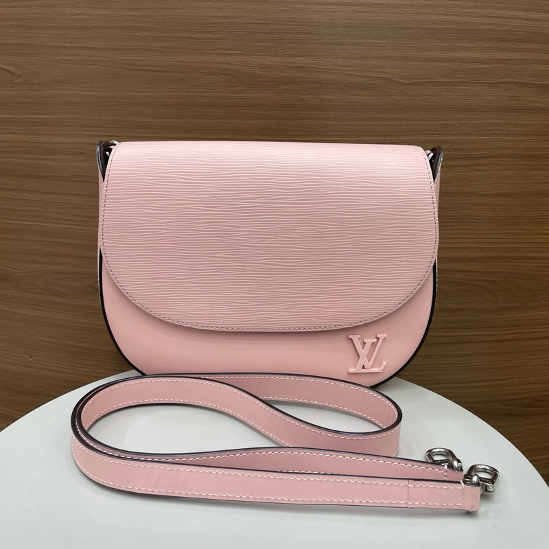 LV路易威登｜水波紋馬鞍包 皮粉色-0
