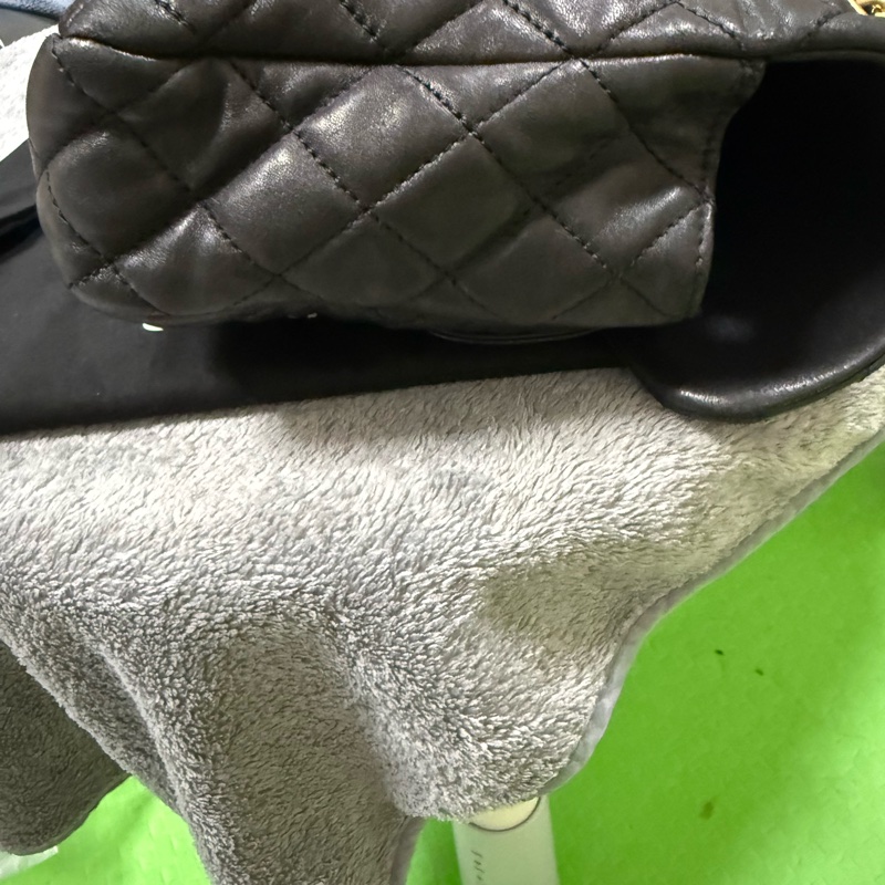 CHANEL CLASSIC FLAP  LAMBSKIN-6