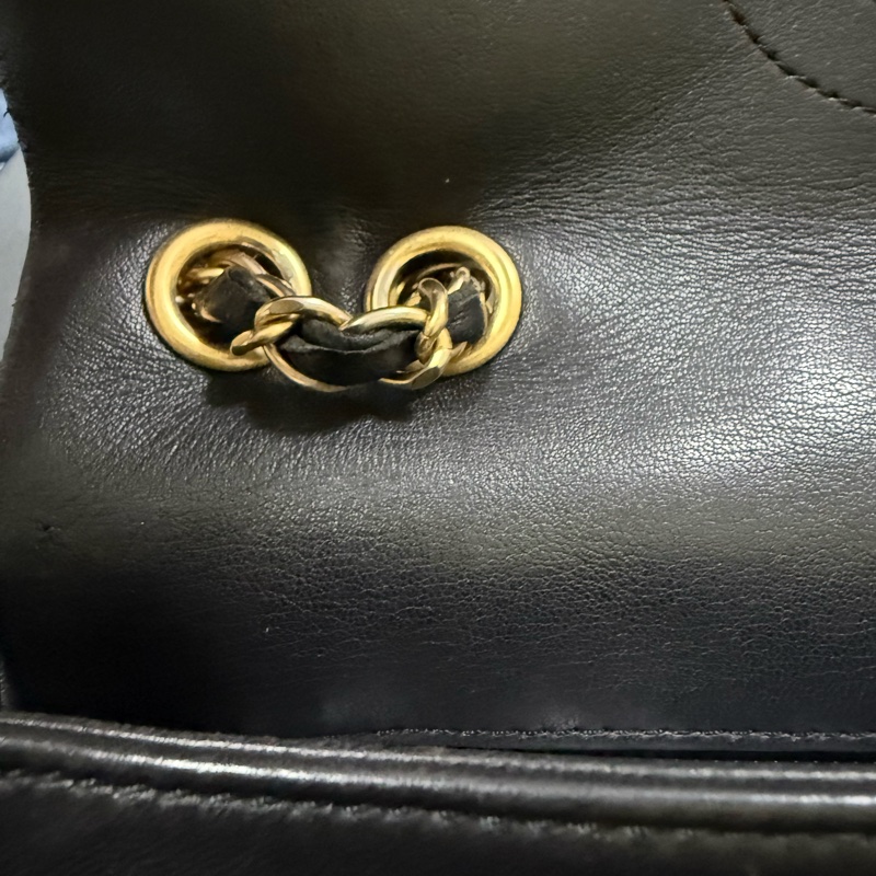 CHANEL CLASSIC FLAP  LAMBSKIN-23