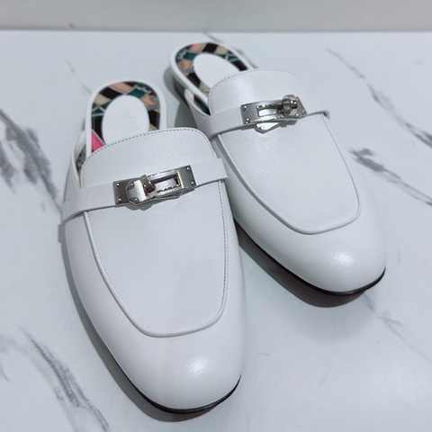 99新Hermes愛馬仕Oz kelly白色拖鞋，穆勒鞋，半拖，38碼