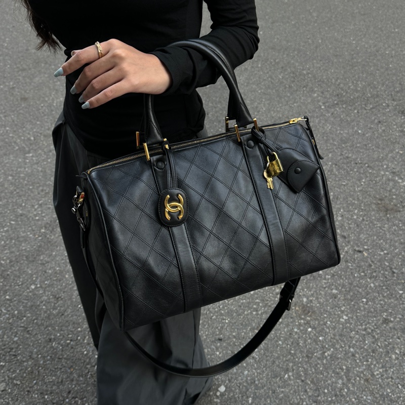 【超熱門秒殺款⏰】 Chanel 黑金 波士頓包 肩背+手提+斜背包 （專櫃27.3萬）-19