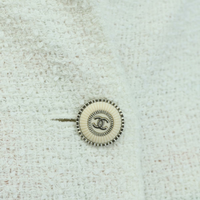 【日本直送】香奈兒白色斜紋軟呢外套，CC標誌，貨號158561SM-6