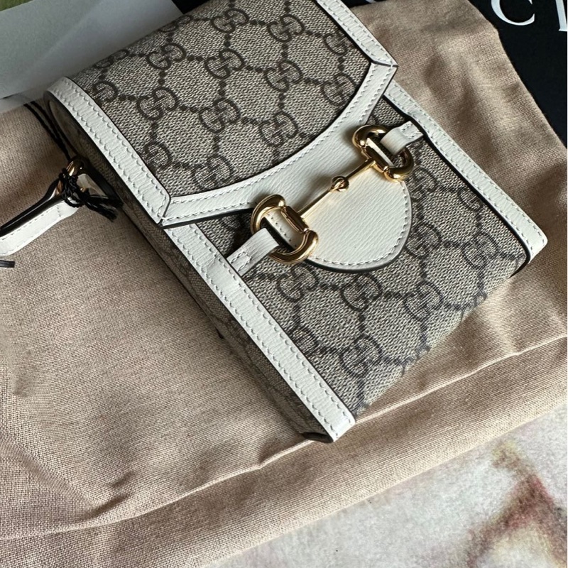 gucci crossbody bag 包  馬蹄扣 白色  米色老花-4