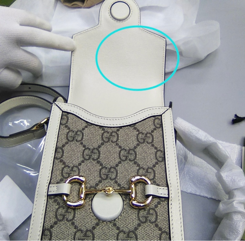 gucci crossbody bag 包  馬蹄扣 白色  米色老花-11