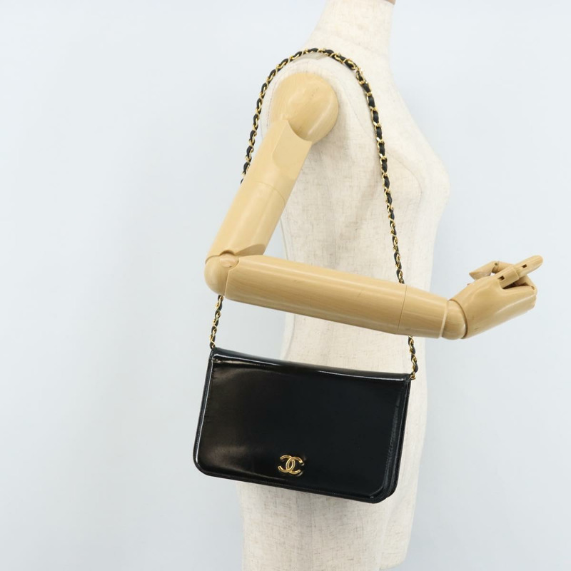 【日本直送】香奈兒鏈條肩背包 漆皮 黑色 金色 CC 標誌 Auth bs32777-20