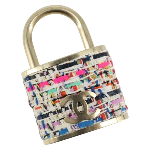 香奈兒 COCO 標誌胸針 斜紋軟呢 多色 CC Auth ARZ267M