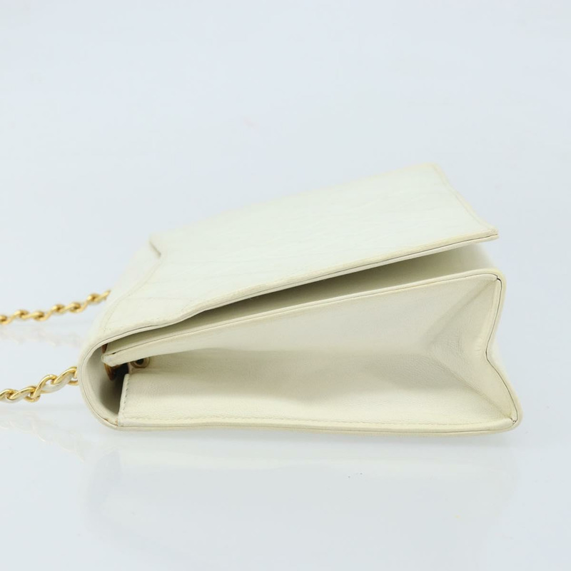 【日本直送】香奈兒 (CHANEL) 絎縫鏈條單肩包，羊皮材質，白色金色，CC標誌，正品 LNZ336A-3