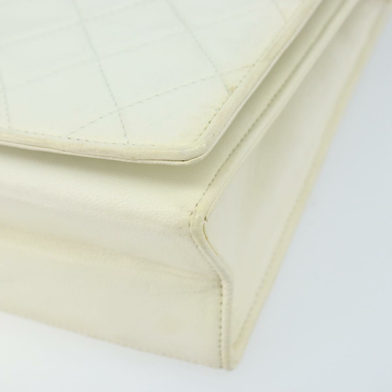 【日本直送】香奈兒 (CHANEL) 絎縫鏈條單肩包，羊皮材質，白色金色，CC標誌，正品 LNZ336A-8