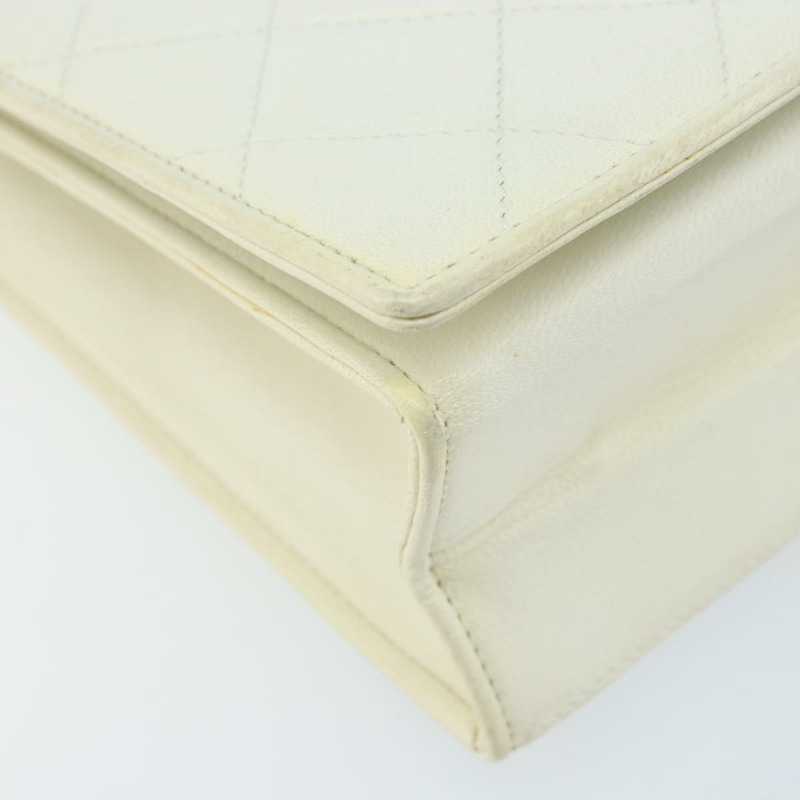 【日本直送】香奈兒 (CHANEL) 絎縫鏈條單肩包，羊皮材質，白色金色，CC標誌，正品 LNZ336A-13