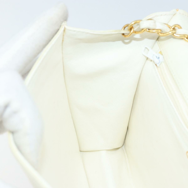 【日本直送】香奈兒 (CHANEL) 絎縫鏈條單肩包，羊皮材質，白色金色，CC標誌，正品 LNZ336A-19