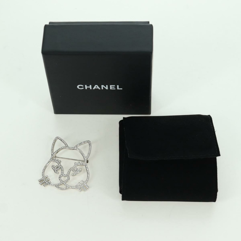 【日本直送】香奈兒貓咪胸針，金屬銀色，CC標誌，貨號ARZ169M-11