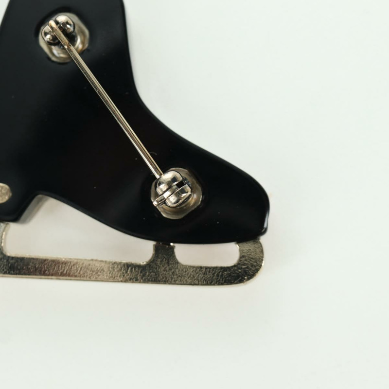 【日本直送】香奈兒滑板胸針，塑膠材質，粉紅色，CC標誌，貨號ARZ165M-7