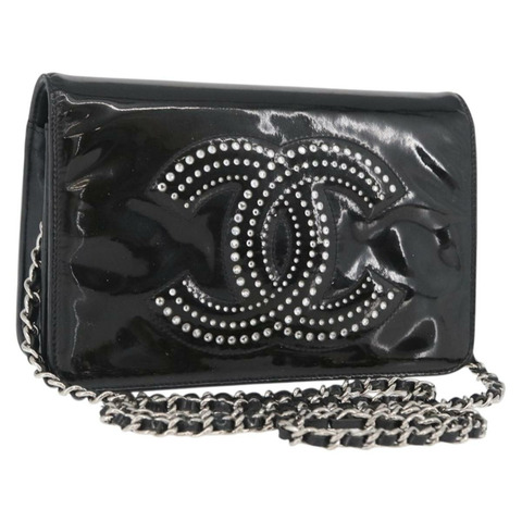 香奈兒 COCO 標誌鏈條單背包，漆皮黑色銀色 CC 標誌，正品編號 172433SAV