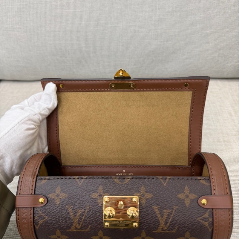 LV palillon巴比龍 斜背包 肩背包 焦糖色-23