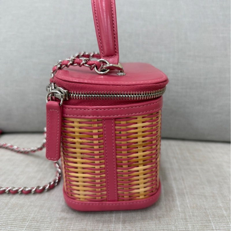 Chanel香奈兒 2020ss限量春夏系列竹編包竹籃子藤條包 粉色化妝包 手提單肩斜挎包-12