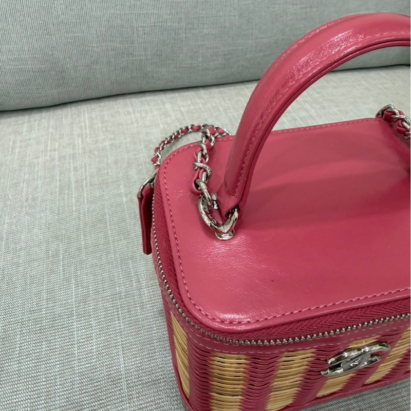 Chanel香奈兒 2020ss限量春夏系列竹編包竹籃子藤條包 粉色化妝包 手提單肩斜挎包-33