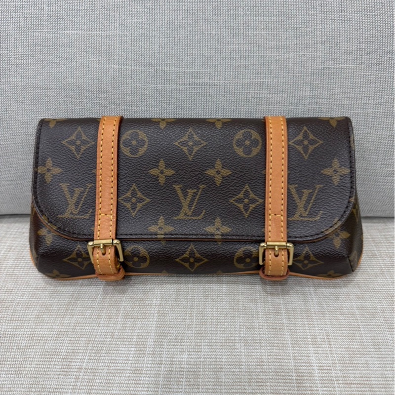 LV變形金剛老花腰包-9