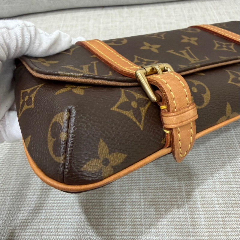 LV變形金剛老花腰包-12