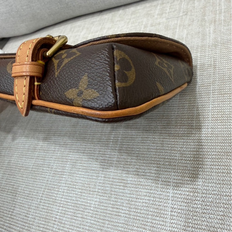 LV變形金剛老花腰包-39