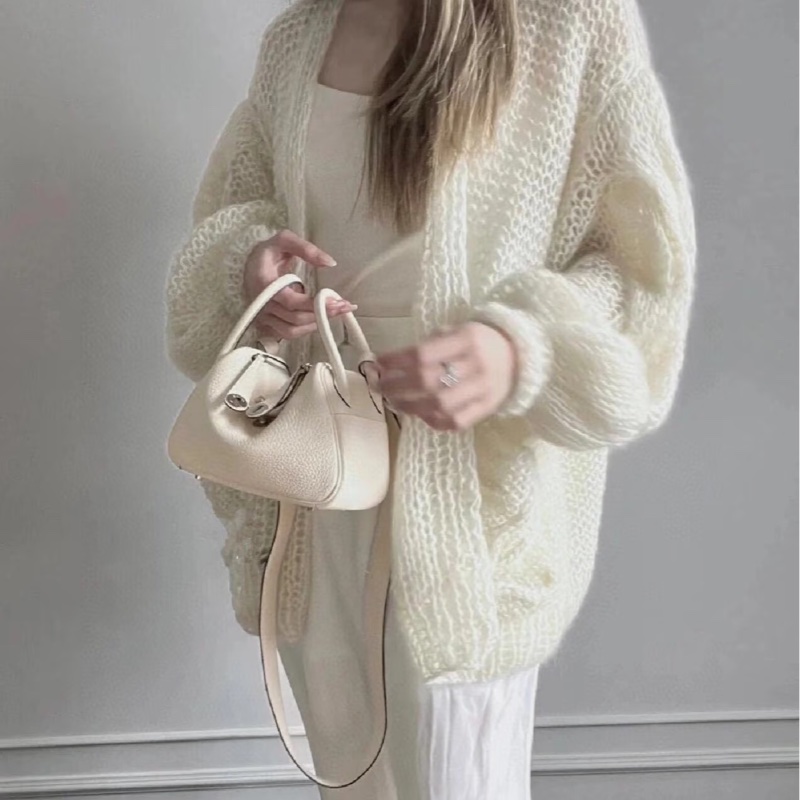 愛馬仕 mini lindy  奶油白配銀釦 二代 短背帶 迷你 lindy-2