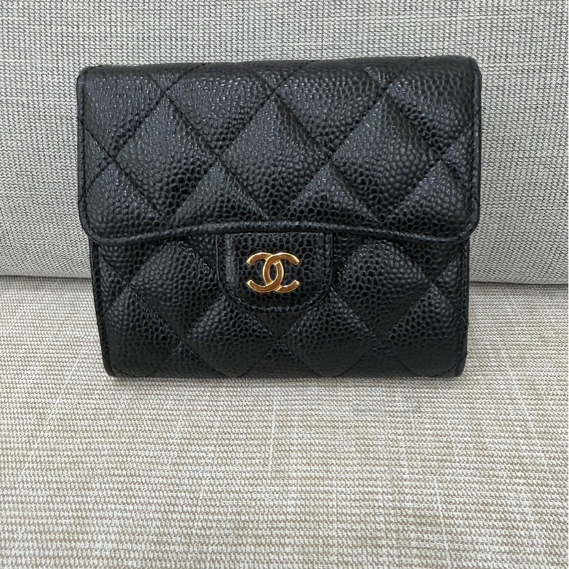 香奈兒Chanel 荔枝牛皮經典三折短夾#黑金#-1