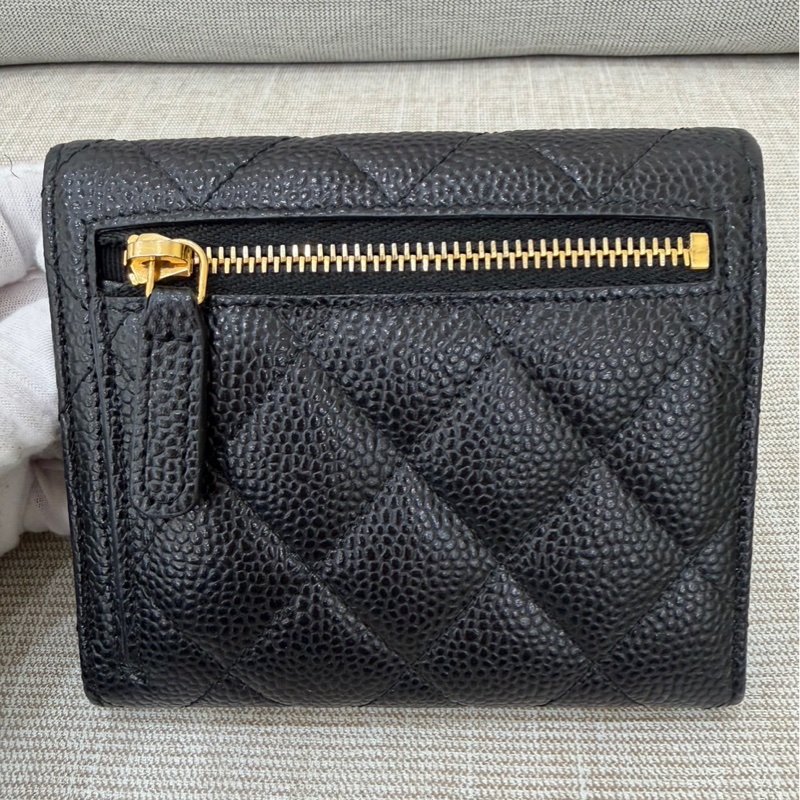 香奈兒Chanel 荔枝牛皮經典三折短夾#黑金#-4