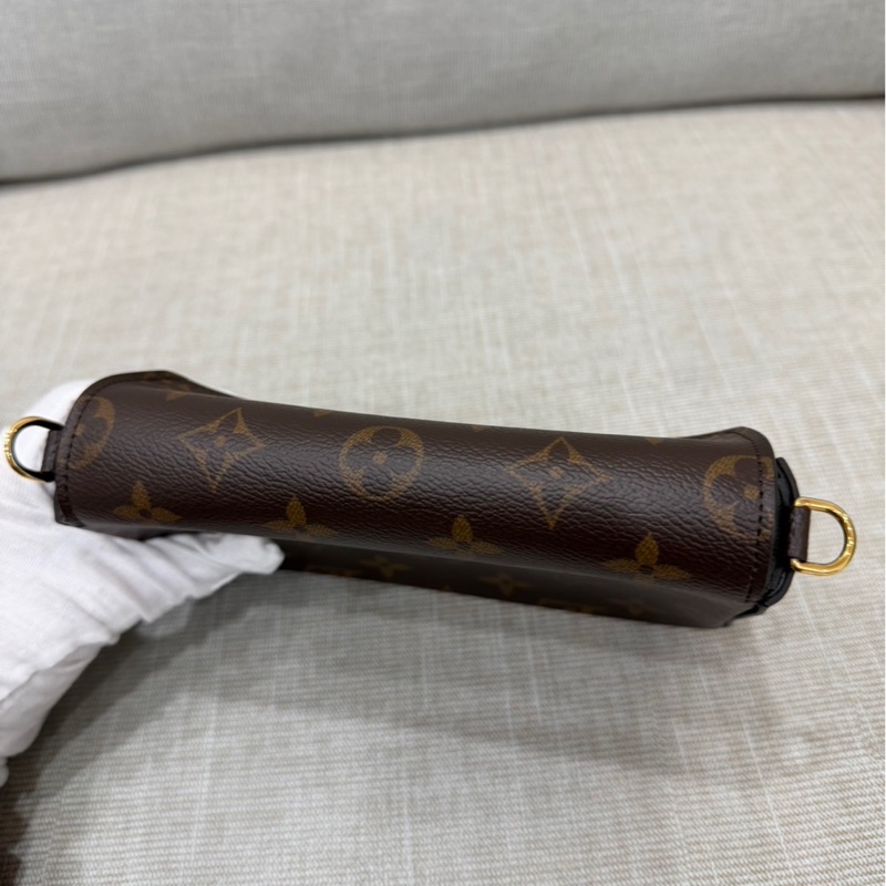 LV M80091 Félicie Strap & Go經典花紋織帶斜背包(附可拆式卡片零錢包)-14