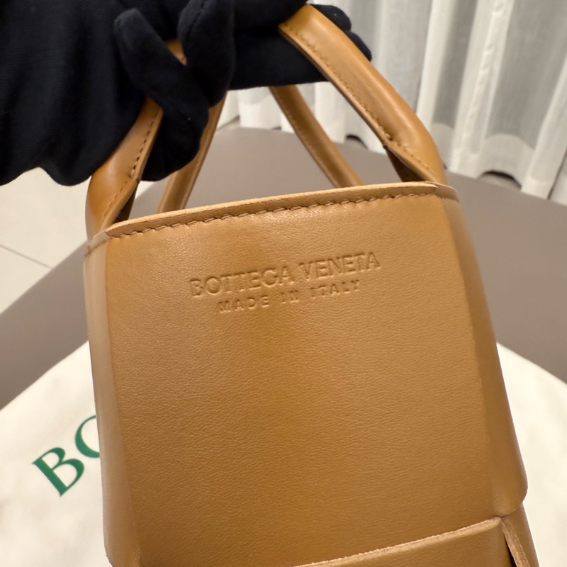 BOTTEGA VENETA BV Mini Arco Tote Bag 迷你托特包-2