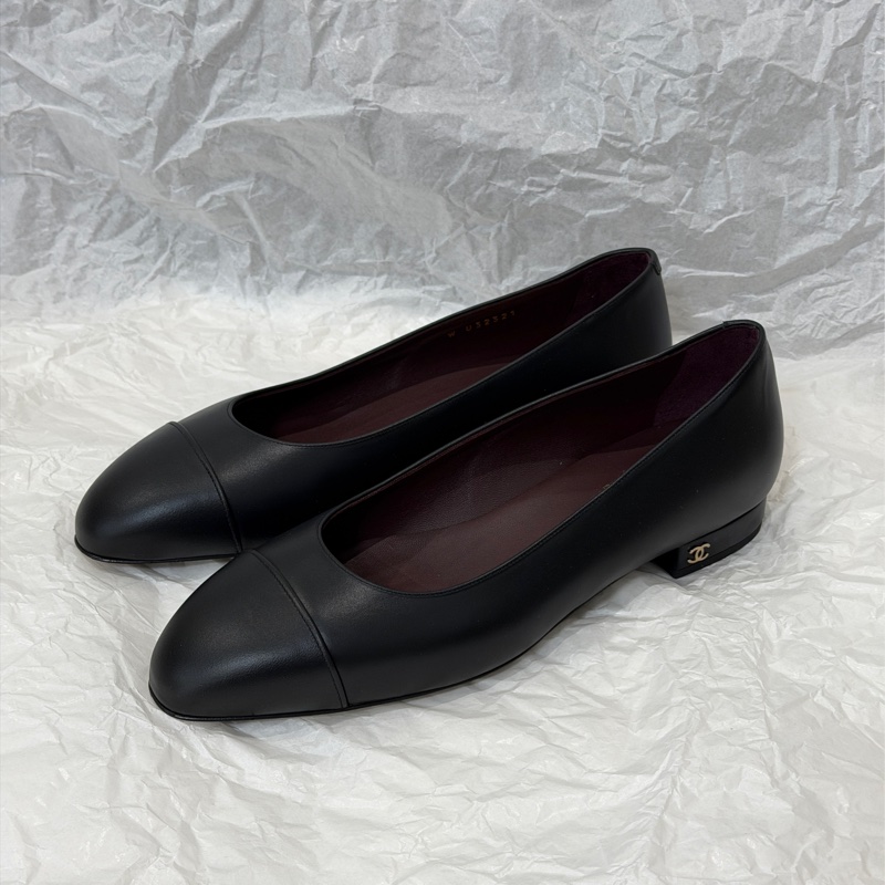 Chanel 小羊皮員工鞋 38.5碼鞋跟約2cm-1