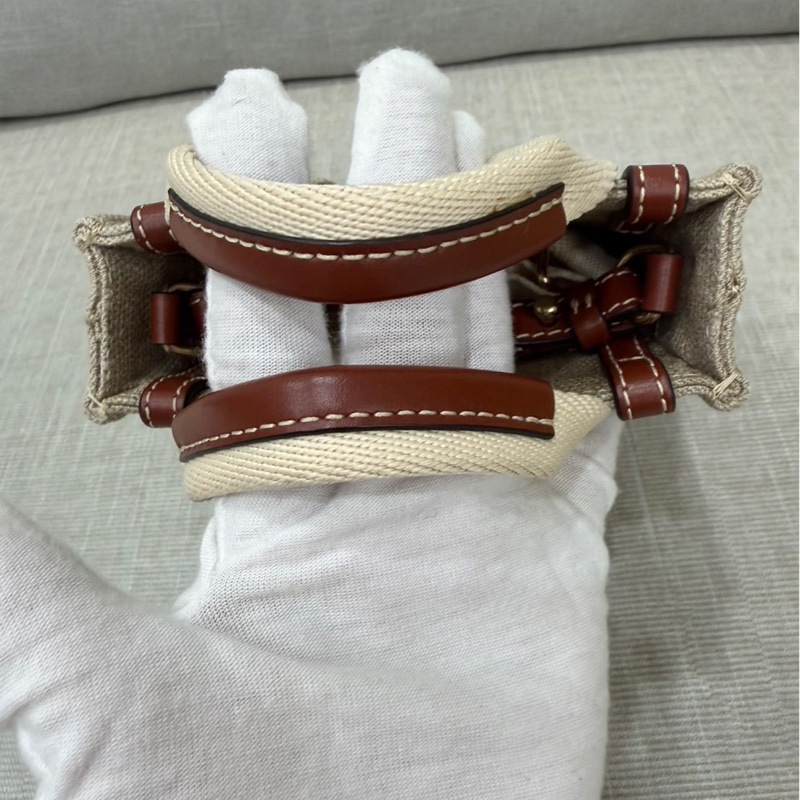 Chloe’ 蔻依 Woody North South 亞麻帆布皮革飾邊直立手提/斜背包(咖啡色)-17