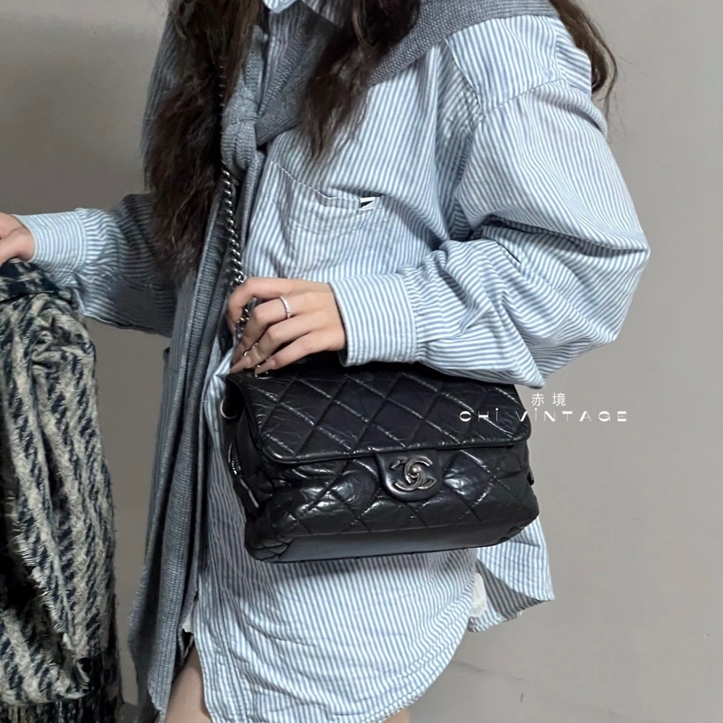 ✨Chanel 黑銀孟買油蠟皮CF 比例剛好 日常出門完美收納🖤-1