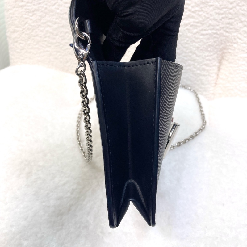 Louis Vuitton 路易威登 LV黑色EPI牛皮TWIST WOC斜背包M68560-11