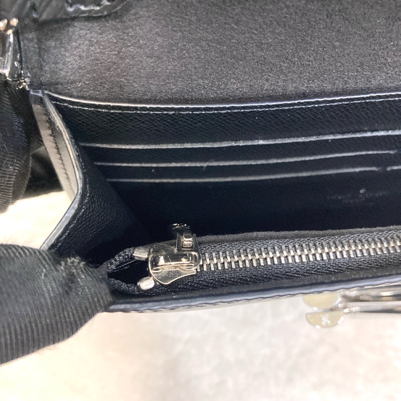 Louis Vuitton 路易威登 LV黑色EPI牛皮TWIST WOC斜背包M68560-14