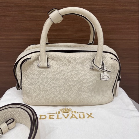 德爾沃｜cool box mini奶白色銀扣