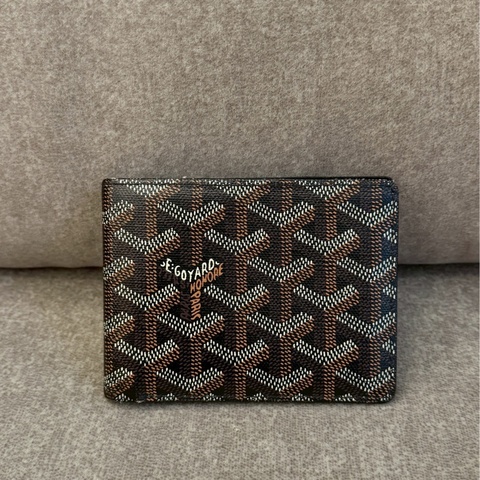 GOYARD黑色八卡短夾