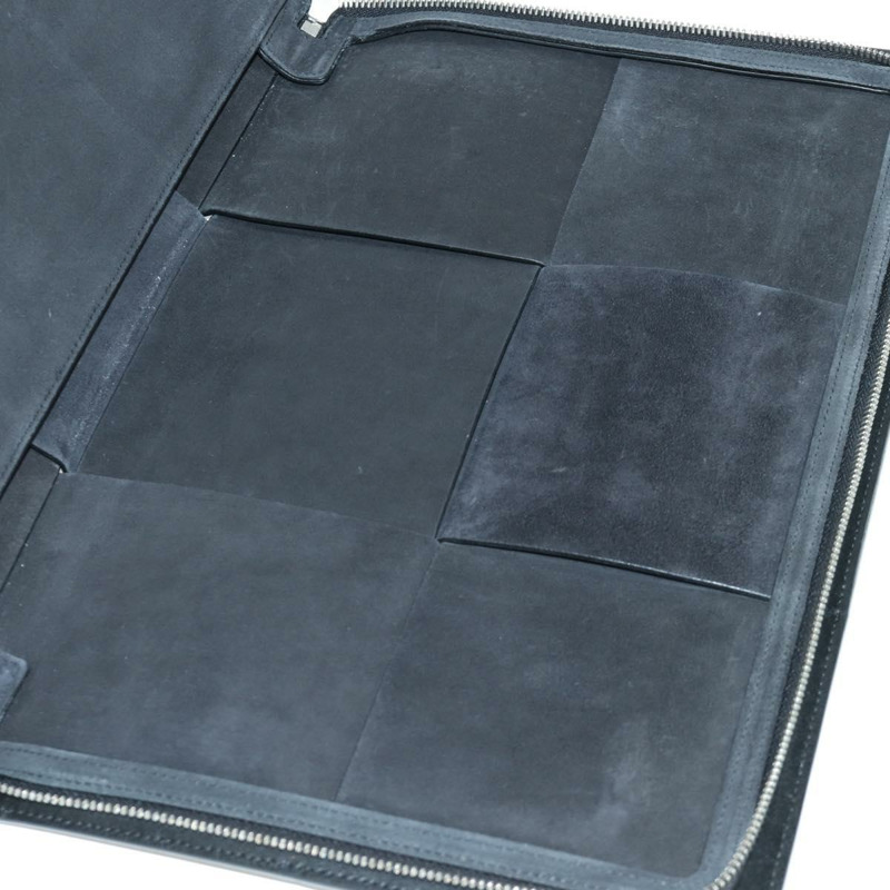 【日本直送】BOTTEGA VENETA MAXI INTRECCIATO 手拿包 皮革 黑色 銀色 正品 BSZ216M-15