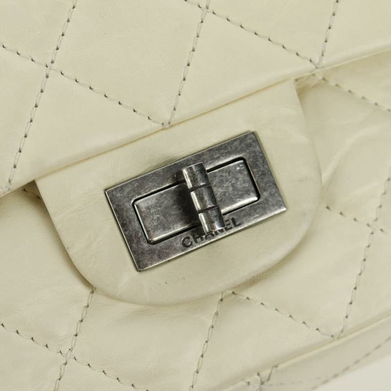 【日本直送】香奈兒 Matelasse 2.55 雙蓋鏈條包 白色皮革 CC Auth ARZ713V-14