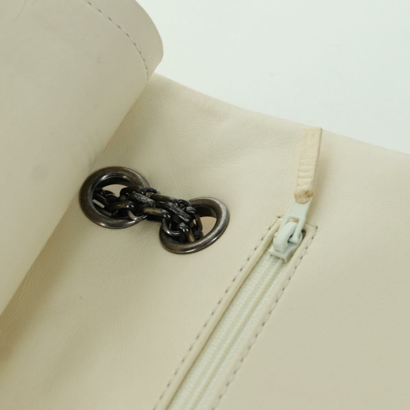 【日本直送】香奈兒 Matelasse 2.55 雙蓋鏈條包 白色皮革 CC Auth ARZ713V-17