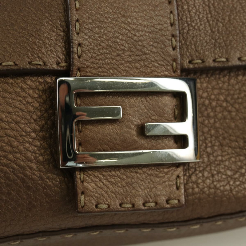 【日本直送】FENDI Mamma Baguette Selleria 單肩包 皮革 棕色 銀色 正品 ARZ697SAV-11