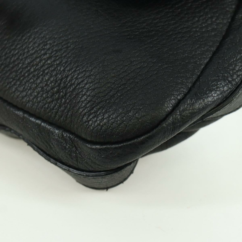 【日本直送】GUCCI 竹節鏈條單肩包 皮革 黑色 金色 235320 正品 ARZ586SAV-10