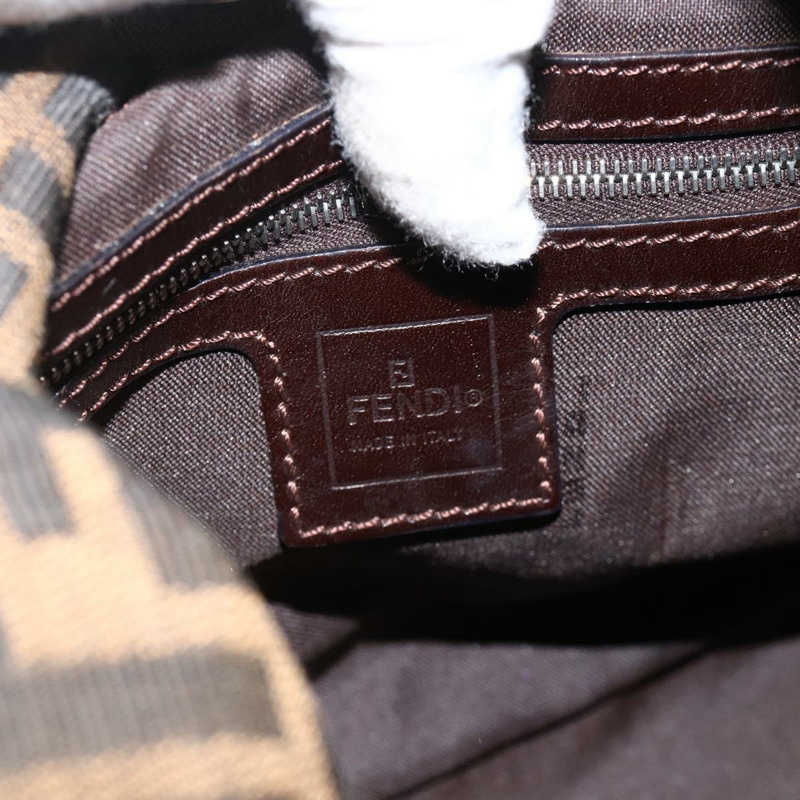 【日本直送】FENDI Zucca帆布Mamma Baguette單肩包 棕色/黑色 正品 gh2021A-14